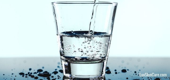 Does Drinking Water Help to Clear Up Acne?